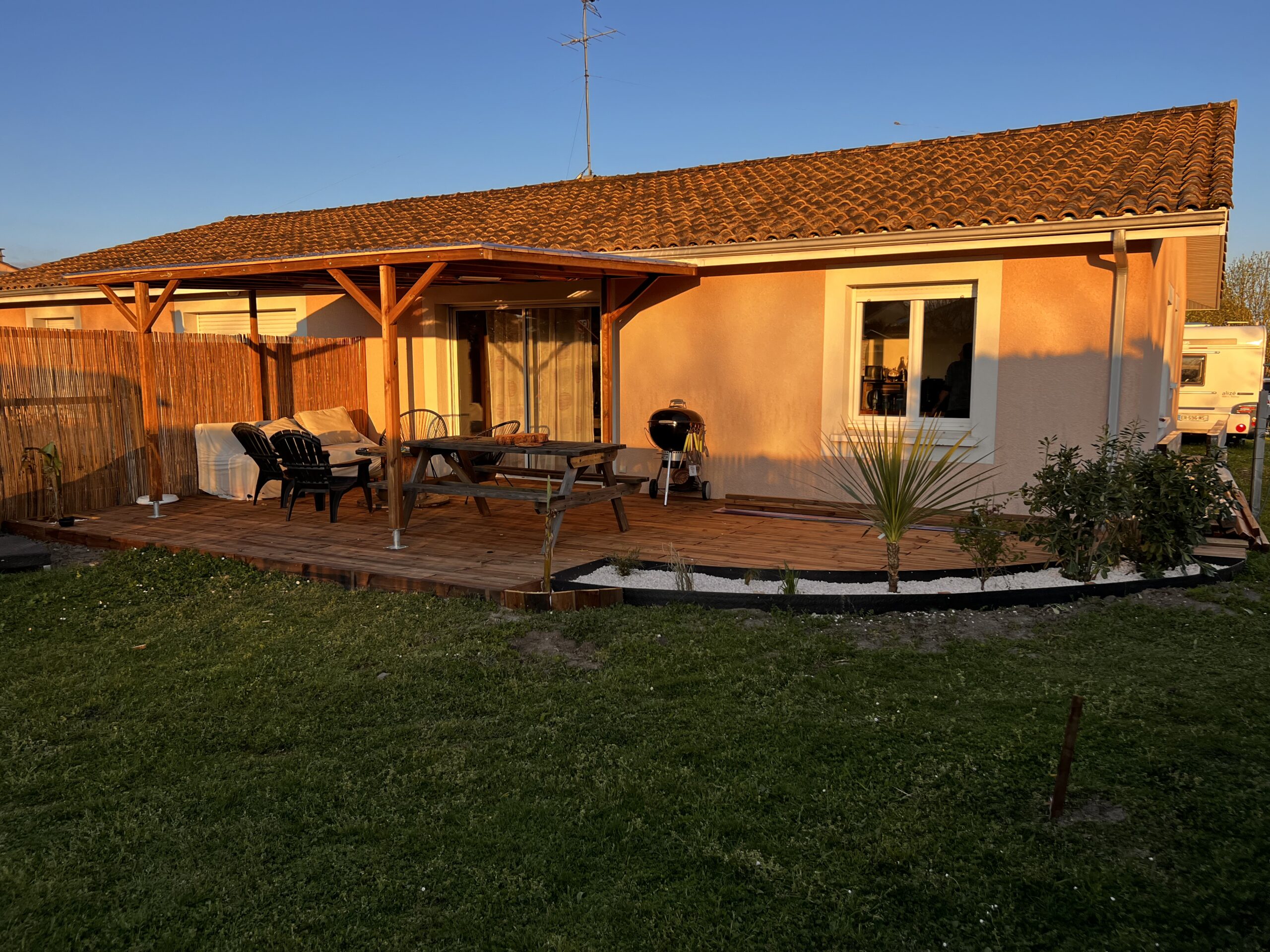 St Loubes - création terrasse et pergola