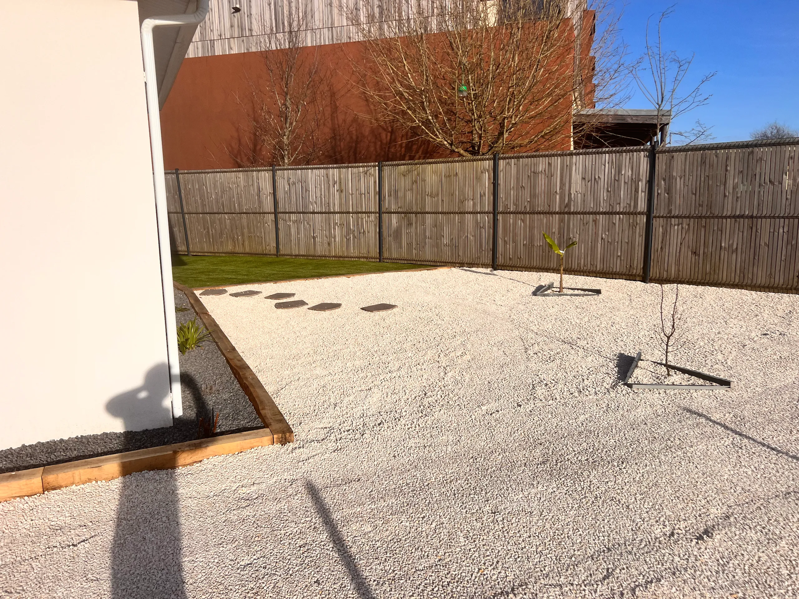 Saint-André-de-Cubzac - Pas japonais et gazon 2