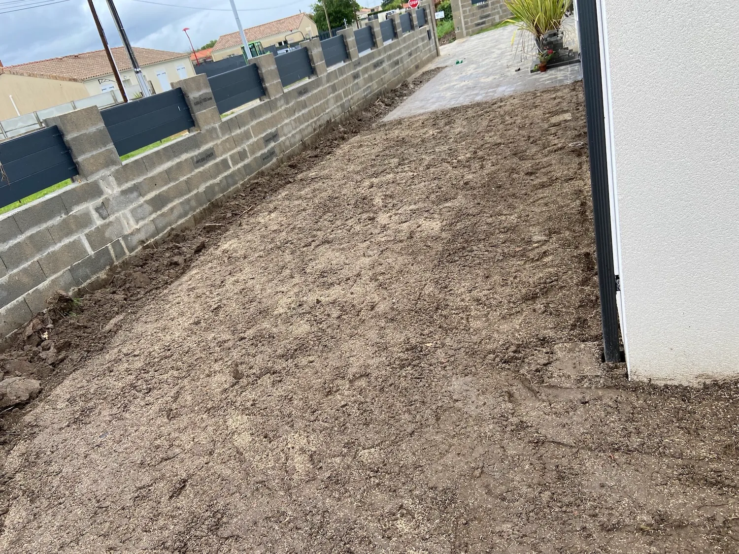 St andré de cubzac - Plantation gazon 2