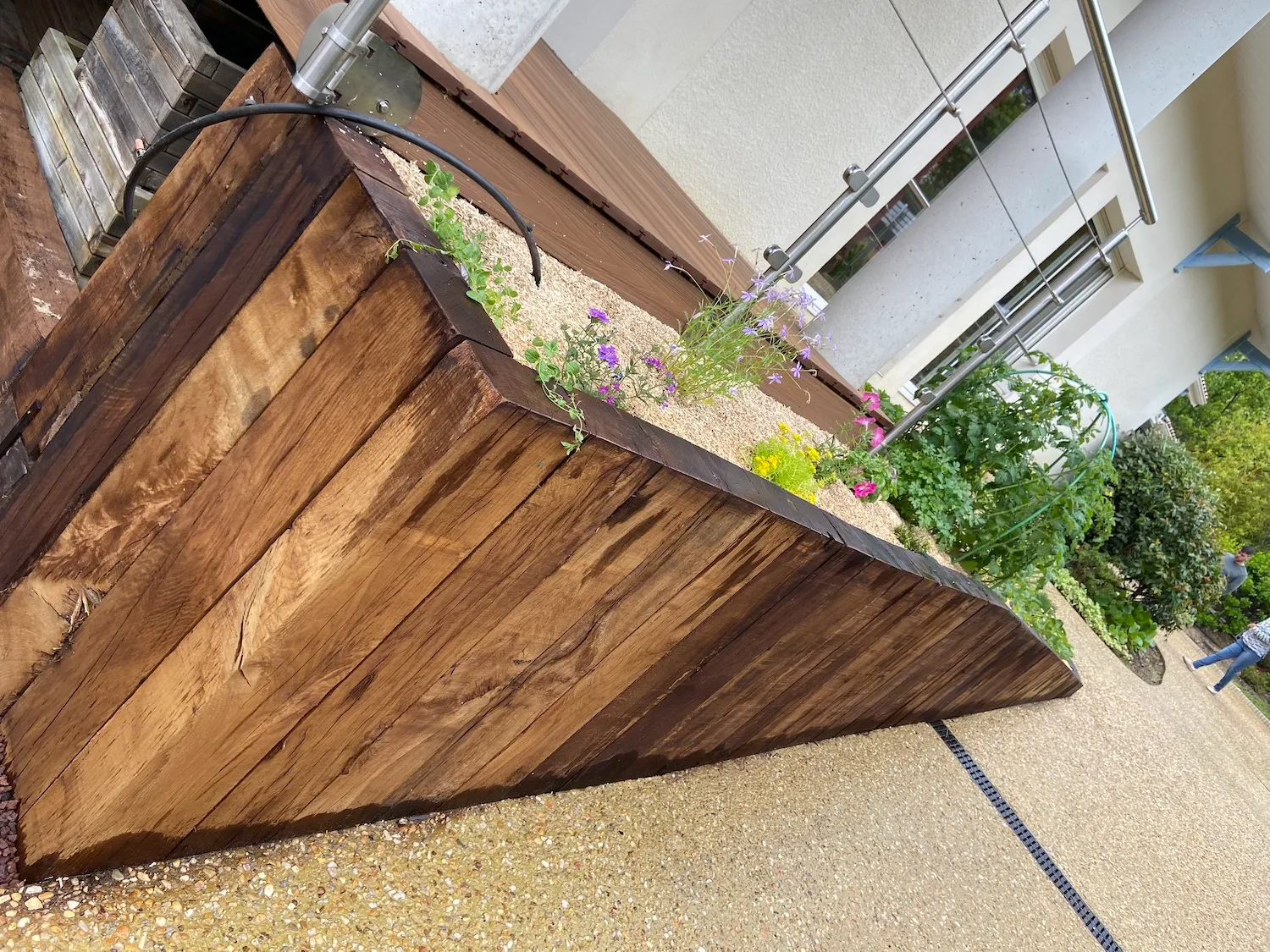 Après 2 - Cap Ferret - Création d'une séparation rampe handicap